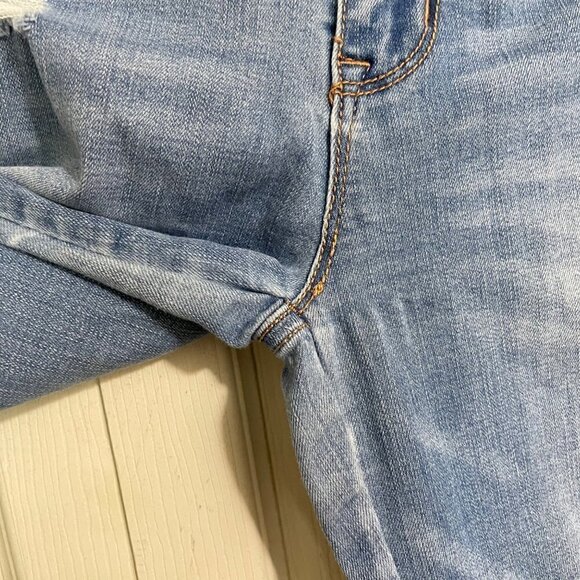 Aeropostale Women's Distressed Raw Hem High Waisted Ankle Jegging Jeans Size 4 - Picture 7 of 8